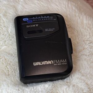 Sony Black Walkman FM/AM Cassette Player